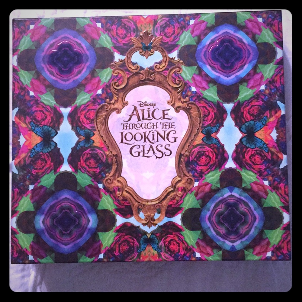 Disney’s Alice Through The Looking Glass Palette.